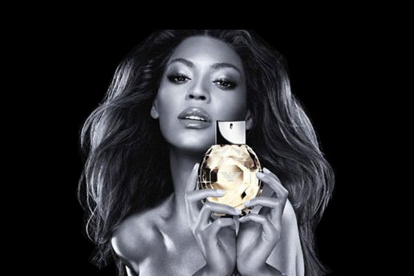 beyonce-photoshop-armani-pe