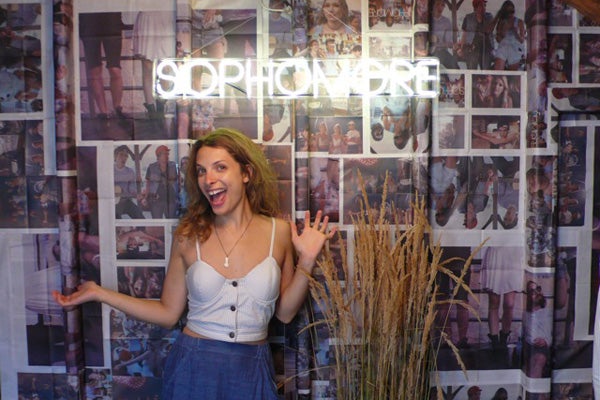 chrissie-miller-sophomore-memory-motel-15