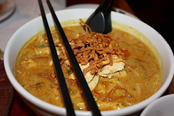 02_StickyRice-Khao-Soi
