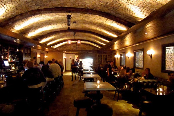 05_05_black-market-liquor-bar-2