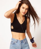 3 Easy Moves To Get You Hot, Crop Top-Worthy Abs abs-op