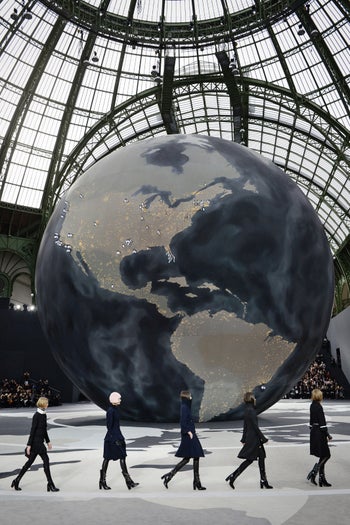 02_30_Chanel_FW13_NW50
