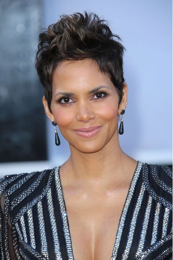 Halle-Berry_Jim-Smeal_BEImages_rexusa_1255640ml