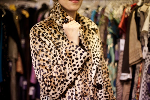 11_HalloweenThrift_JacquelineHarriet_02