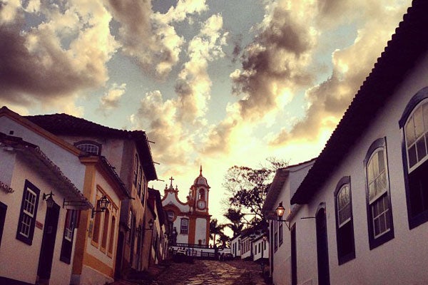 2--Tiradentes-Steet