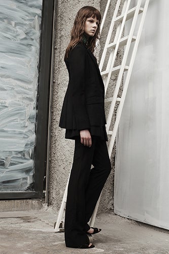 AlexanderWang_013_1366.1366x2048