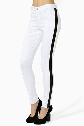 nastygal_FINAL