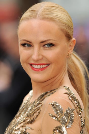 makeup-mistakes-malin-akerman