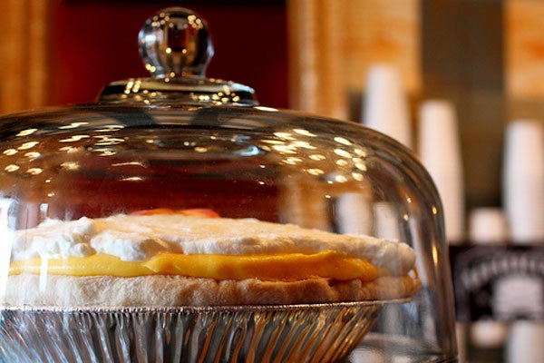 Dangerously-Delicious-Pies_4784629880_8ce76f7cd8[1]