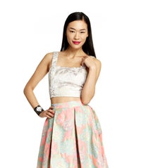 Fine Prints — The 5 Coolest Ways To Wear Digital Patterns Now Maybelline_Opener_DigitalPrints