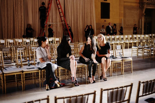 08_Marchesa_SS13_NinaW_03
