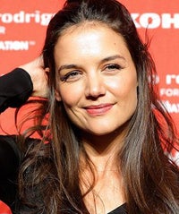 Katie Holmes' Get-Gorg Trick Is Actually Pretty Gross katie-holmes-snail-280