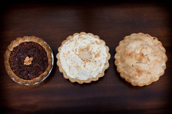 Pie-Sisters_328035_196322430452171_1374910460_o