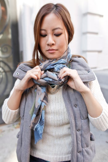017_017_285WayScarf_JacquelineHarriet