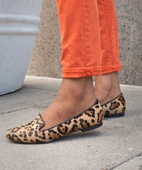 Fancy Feet! 10 Ultra-Chic Snaps Of The Coolest Kicks In Town opener