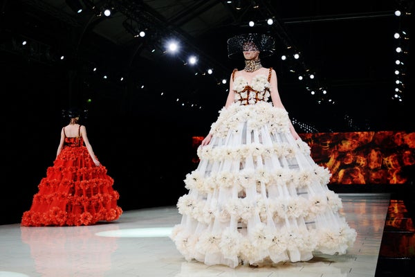 31_McQueen_SS13_NinaW_40