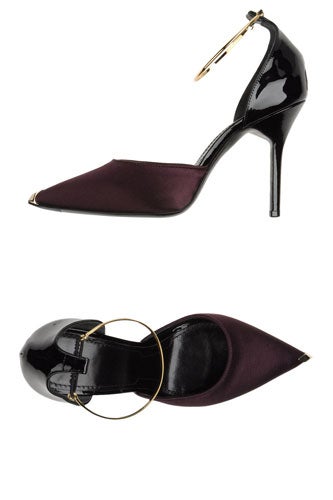 Givenchy-Ankle-Strap-Pumps_Yoox_468