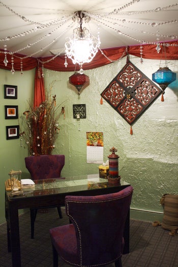 05_MysticBoutique3_r