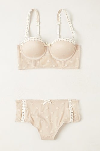 12 Items For a Romantic Night In With Your S.O.