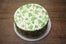 hot to decorate a cake