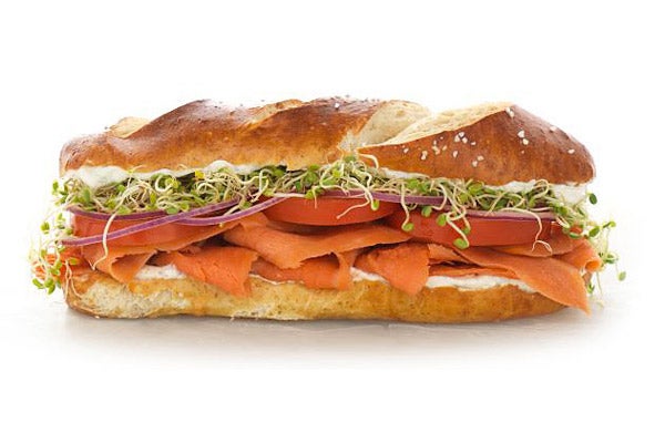 08_Hannahs-Bretzel-Wild-Alaskan-salmon