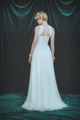 11011 Valore back