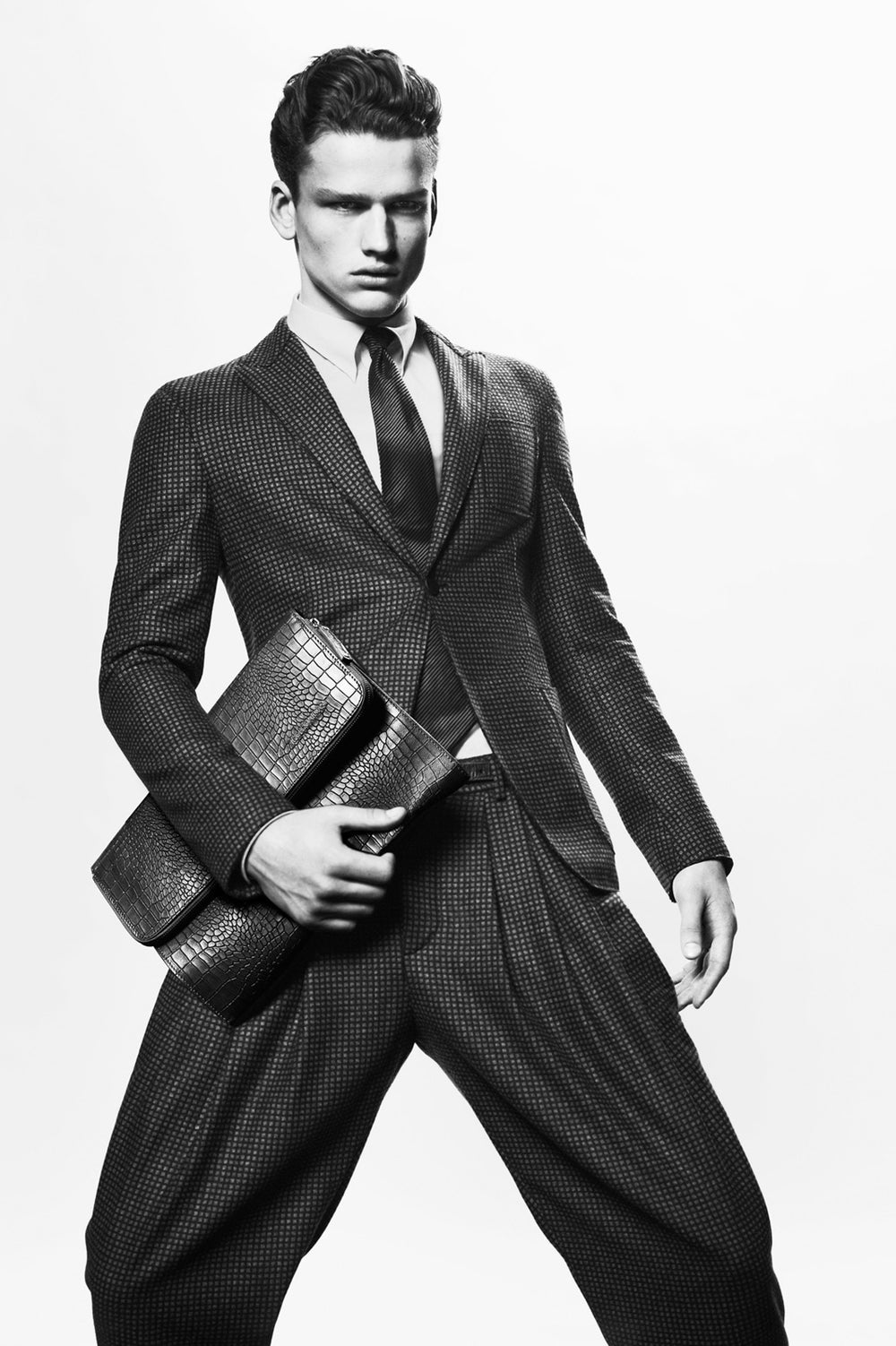 ArmaniHammerPants_5