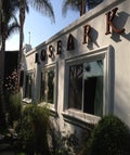 roseark_sign_MAIN