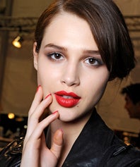 lips-nails-spring-opener