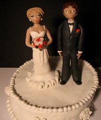 Is Your Wedding Cake Missing Something? We've Got The Solution opener