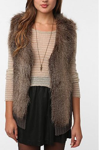 ecote faux fur vest