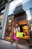 01_01_TedBaker_VirginiaRollison016