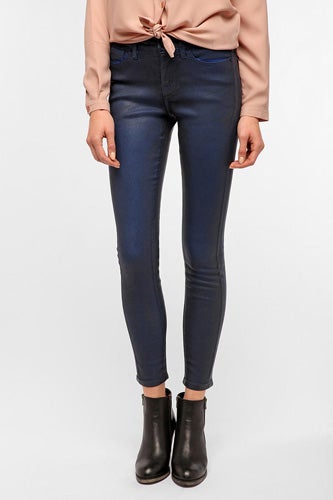 coated-denim-bdg-urbanoutfitters-78