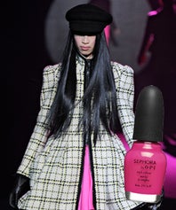 betsey-johnson-sephora-nail-polish-opener