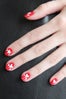 girly-nail-art-hearts-4