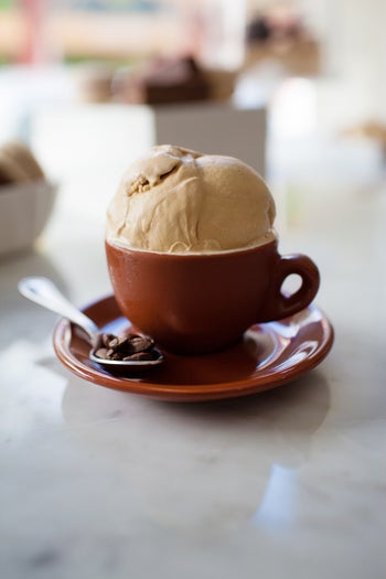 08 Delise_FourBarrelCoffee_002