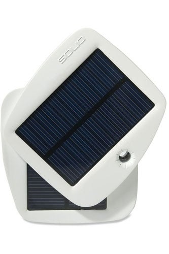 Solio-Bolt-Solar-Charger-REI-65