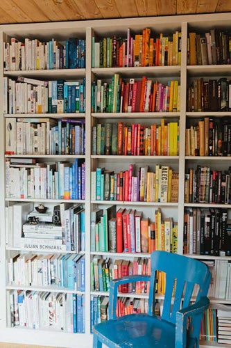 Bookshelf Porn: 6 Stunning Ways To Organize Your Tomes