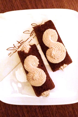 14_Stanton-Social---gingerbread-twinkie-with-pumpkin-cream-cheese-filling_retouched
