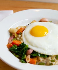 13 Unbelievable Brunches You Gotta Try This Spring opener2