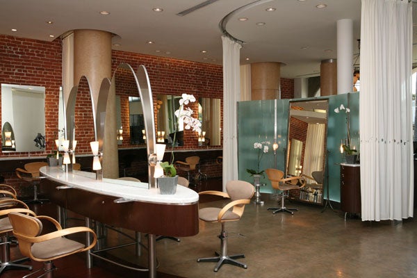 Los-Angeles-Prive-Salon-600